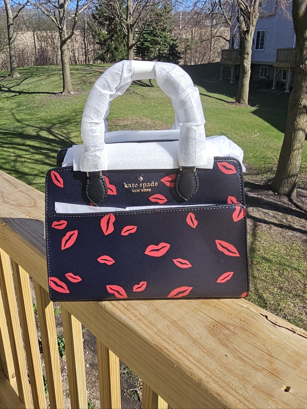 NWT Kate Spade Madison Lip Toss Small Crossbody Satchel